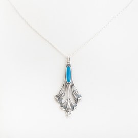 Collier Dynamische in Azurblau